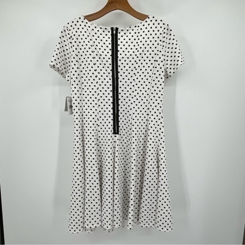 Danny & Nicole White Dress with Black Polka Dots Size 14P NWT E10 - Picture 5 of 11